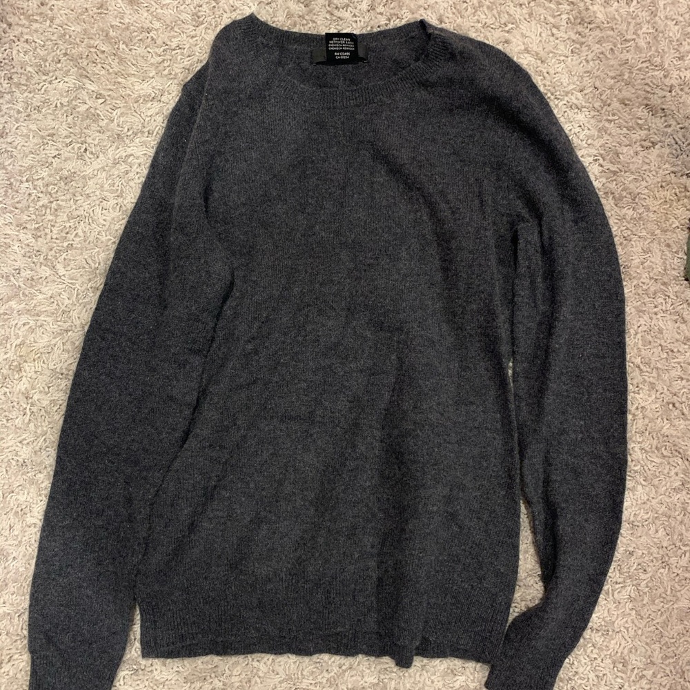 100% cashmere sweater gray long sleeve